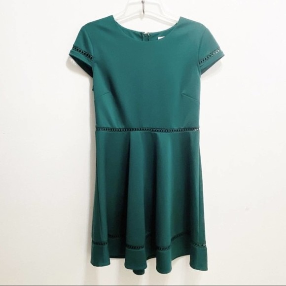 Francesca’s Hope Women's Green Short Sleeve Crochet Trim A-Line Dress M - Picture 2 of 11